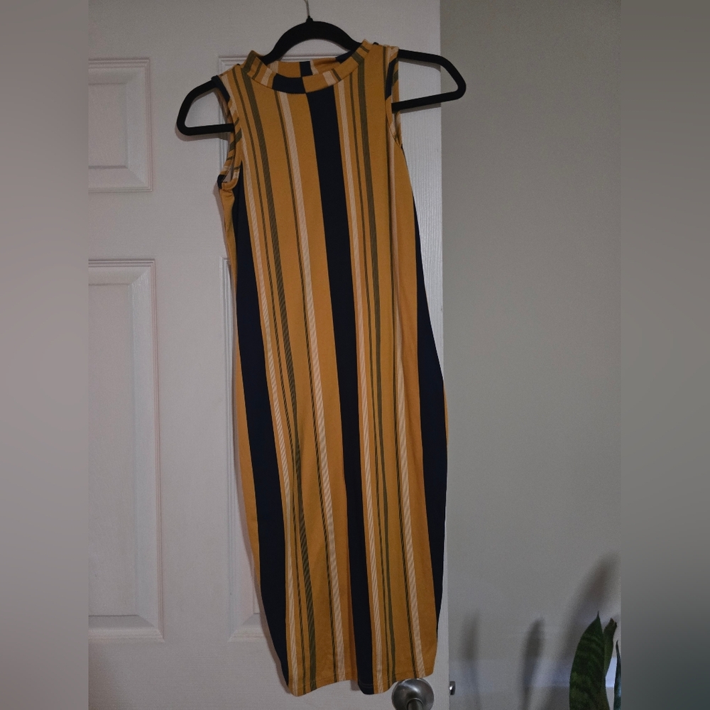 Elegant Striped Midi Dress - Mustard and Navy